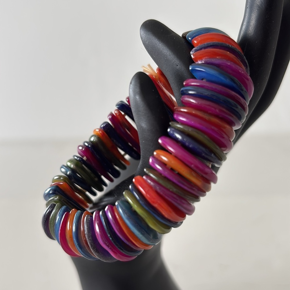 Multi-Color Shell Half Moon Elastic Bracelet - image 1